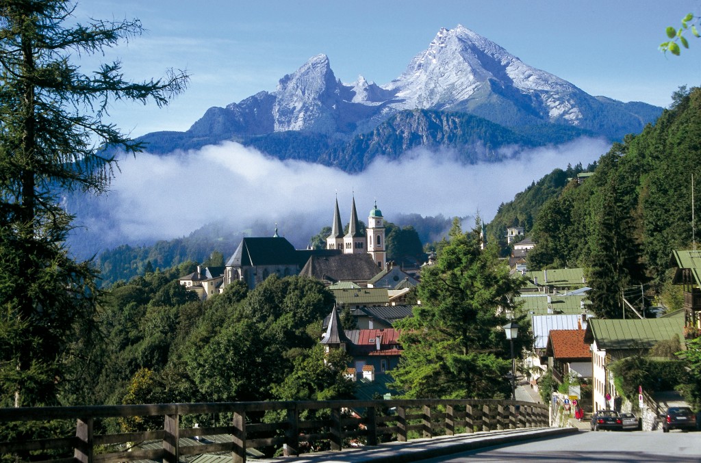 Berchtesgaden • Quelle: http://www.berchtesgadener-land.com/cdn/uploads/watzmann-lockstein.jpg